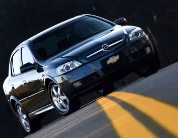 Chevrolet Astra 5-door '2003–11