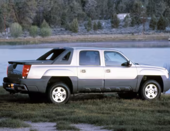 2002–06 Chevrolet Avalanche [North America] (GMT800) '09.2001–03.2006