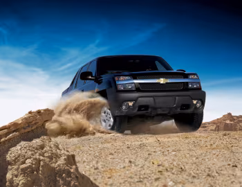 2002–06 Chevrolet Avalanche [North America] (GMT800) '09.2001–03.2006