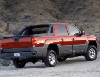 2002–06 Chevrolet Avalanche [North America] (GMT800) '09.2001–03.2006