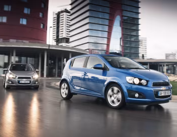 Chevrolet Aveo (T300) '2011–16