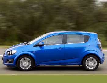 Chevrolet Aveo [UK-spec] '2011–14