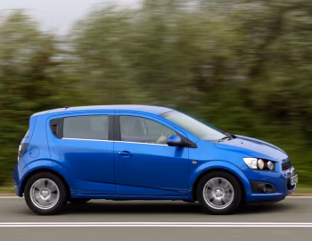 Chevrolet Aveo [UK-spec] '2011–14