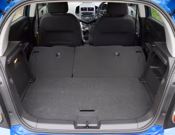 Ambos Chevrolet Aveo [UK-spec] '2011–14
