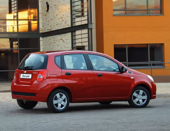 Chevrolet Aveo 5-door [South Africa] (T250) '2008–16