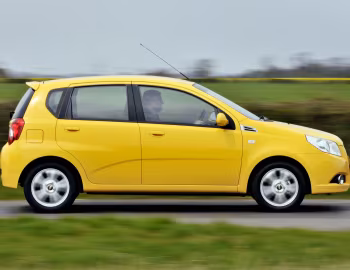 Chevrolet Aveo 5-door [UK-spec] (T250) '2008–11