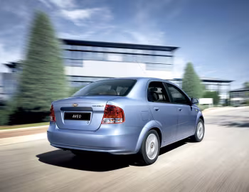Chevrolet Aveo Sedan (T200) '2003–06