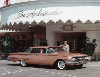 1960 Chevrolet Bel Air 4-door Sport Sedan (1539/1639)