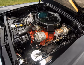 Bajo el capó 1958 Chevrolet Bel Air Impala 348 Super Turbo-Thrust Tri-Power Sport Coupe (1847)