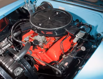 Bajo el capó 1958 Chevrolet Bel Air Impala 348 Super Turbo-Thrust Tri-Power Convertible (1867)