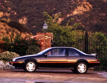 1989 Chevrolet Beretta GTU (1L W37) '1988–89