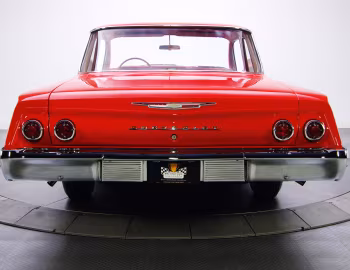 1962 Chevrolet Biscayne 2-door Sedan (1111/1211)