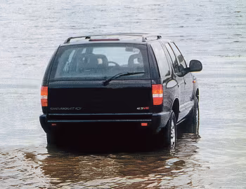 Chevrolet Blazer [Russia] '1996–99