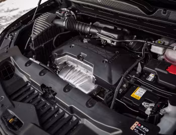 Under The Hood 2019–22 Chevrolet Blazer Signature [North America] '2018–22
