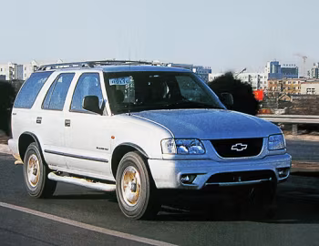 Chevrolet Blazer DLX [China] '12.2000–02.2004