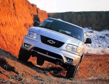 Chevrolet Blazer DLX [China] '12.2000–02.2004