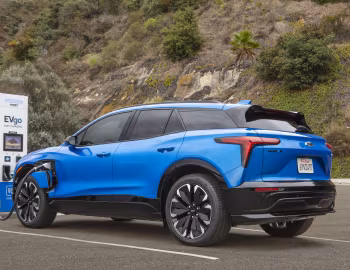 2024–pr. Chevrolet Blazer EV RS [North America] '06.2023–pr.
