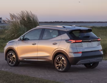 2022–23 Chevrolet Bolt EUV [North America] '2021–23