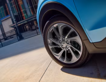 2027 Chevrolet Bolt LT '2026