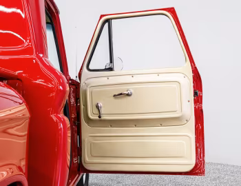 Interior 1966 Chevrolet C10 Stepside Pickup (C1404)