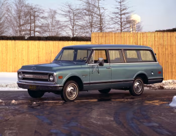 1970 Chevrolet C10 Custom Suburban (CE-10906) '1969