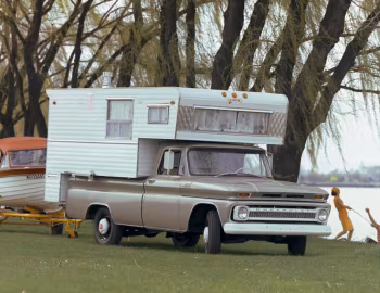 1965 Chevrolet C20 Fleetside Pickup with Camper (С2534)