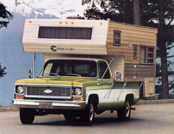 1974 Chevrolet C30 Fleetside Pickup with Camper body (СС30903)