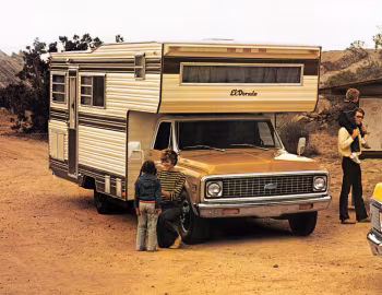 1972 Chevrolet C30 El Dorado Camper (31103)