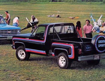 Chevrolet C10 Scottsdale Sport Fleetside, Chevrolet K10 Scottsdale Sport Stepside