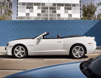 Chevrolet Camaro Convertible [EU-spec] '2011–13