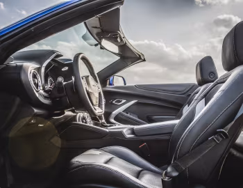 Interior Chevrolet Camaro Convertible [Japan] '2016–18