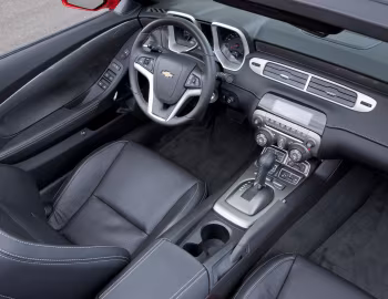 Interior Chevrolet Camaro Convertible [EU-spec] '2011–13