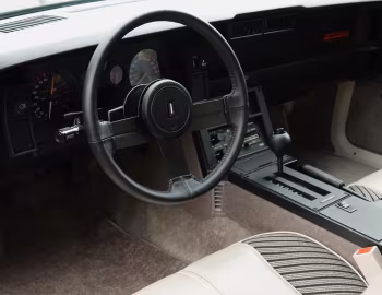 Panel frontal 1982–84 Chevrolet Camaro Z28