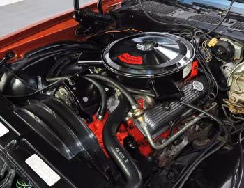 Bajo el capó 1970 Chevrolet Camaro Z28/RS (12487)