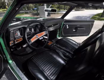Interior 1969 Chevrolet Camaro Z/28 with Vinyl Roof Cover (12437)