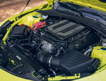 Bajo el capó 2018–24 Chevrolet Camaro ZL1 1LE '2017–23