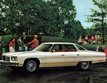 1975 Chevrolet Caprice Classic Hardtop Sedan (N39)