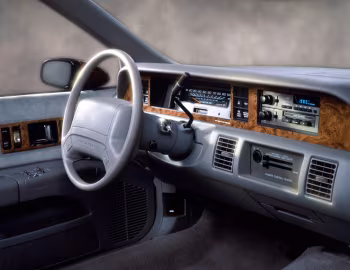 Interior 1993–94 Chevrolet Caprice Classic '1992–94