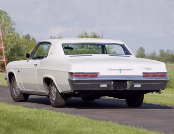 1966 Chevrolet Caprice Custom Coupe (16647)