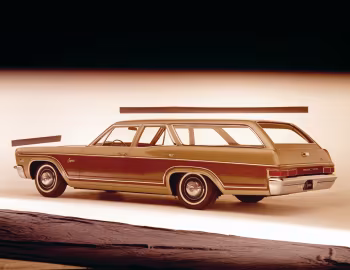 1966 Chevrolet Caprice Custom Wagon (16635/16645)