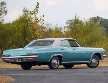 1966 Chevrolet Caprice Hardtop Sedan (16639)