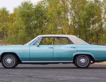 1966 Chevrolet Caprice Hardtop Sedan (16639)