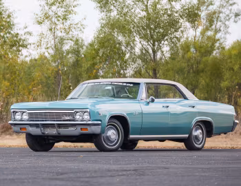 1966 Chevrolet Caprice Hardtop Sedan (16639)