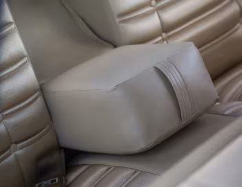 Interior 1966 Chevrolet Caprice Hardtop Sedan (16639)