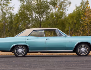 1966 Chevrolet Caprice Hardtop Sedan (16639)
