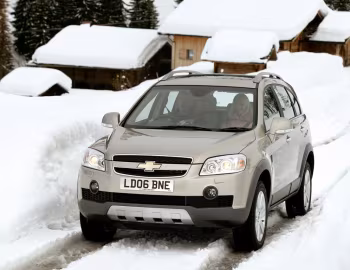 Chevrolet Captiva [UK-spec] '2006–11