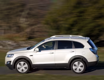 Chevrolet Captiva [UK-spec] '2011–14