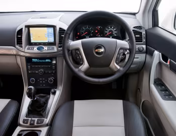 Panel frontal Chevrolet Captiva [UK-spec] '2011–14