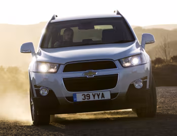 Chevrolet Captiva [UK-spec] '2011–14
