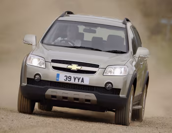 Chevrolet Captiva [UK-spec] '2006–11